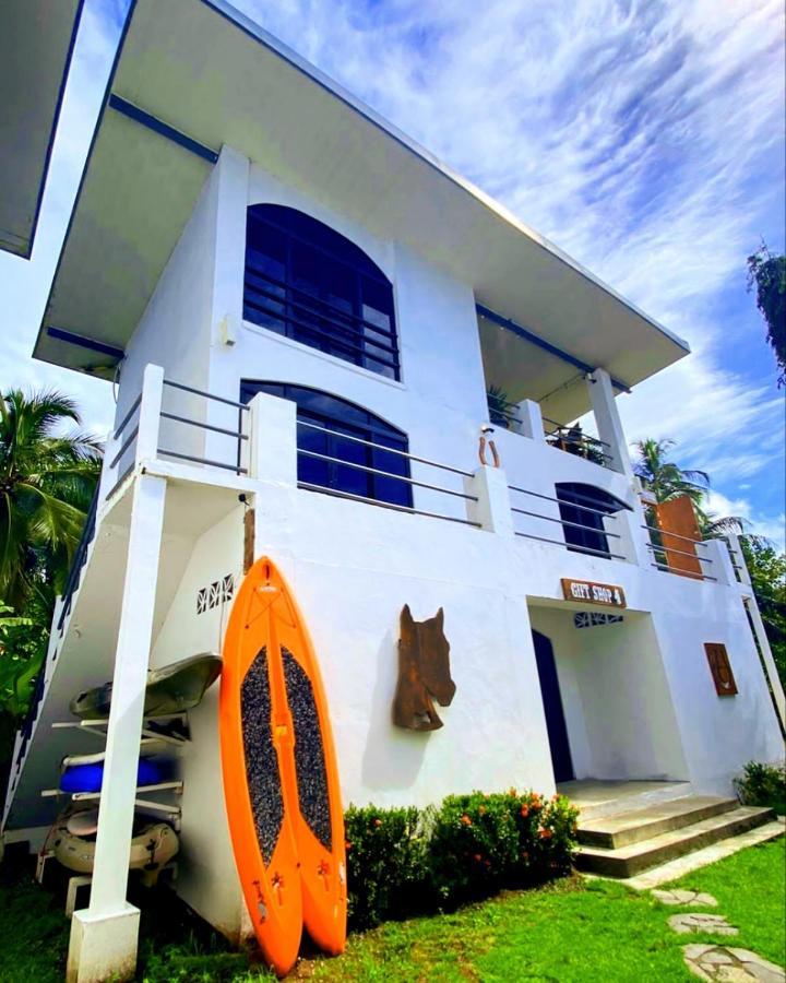 Show Pony Beach Resort And Suites Las Lajas  Exterior photo