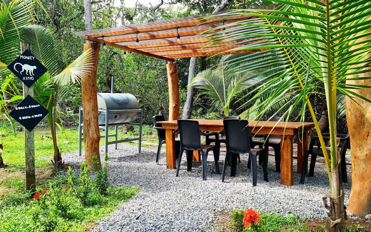 Show Pony Beach Resort And Suites Las Lajas  Exterior photo