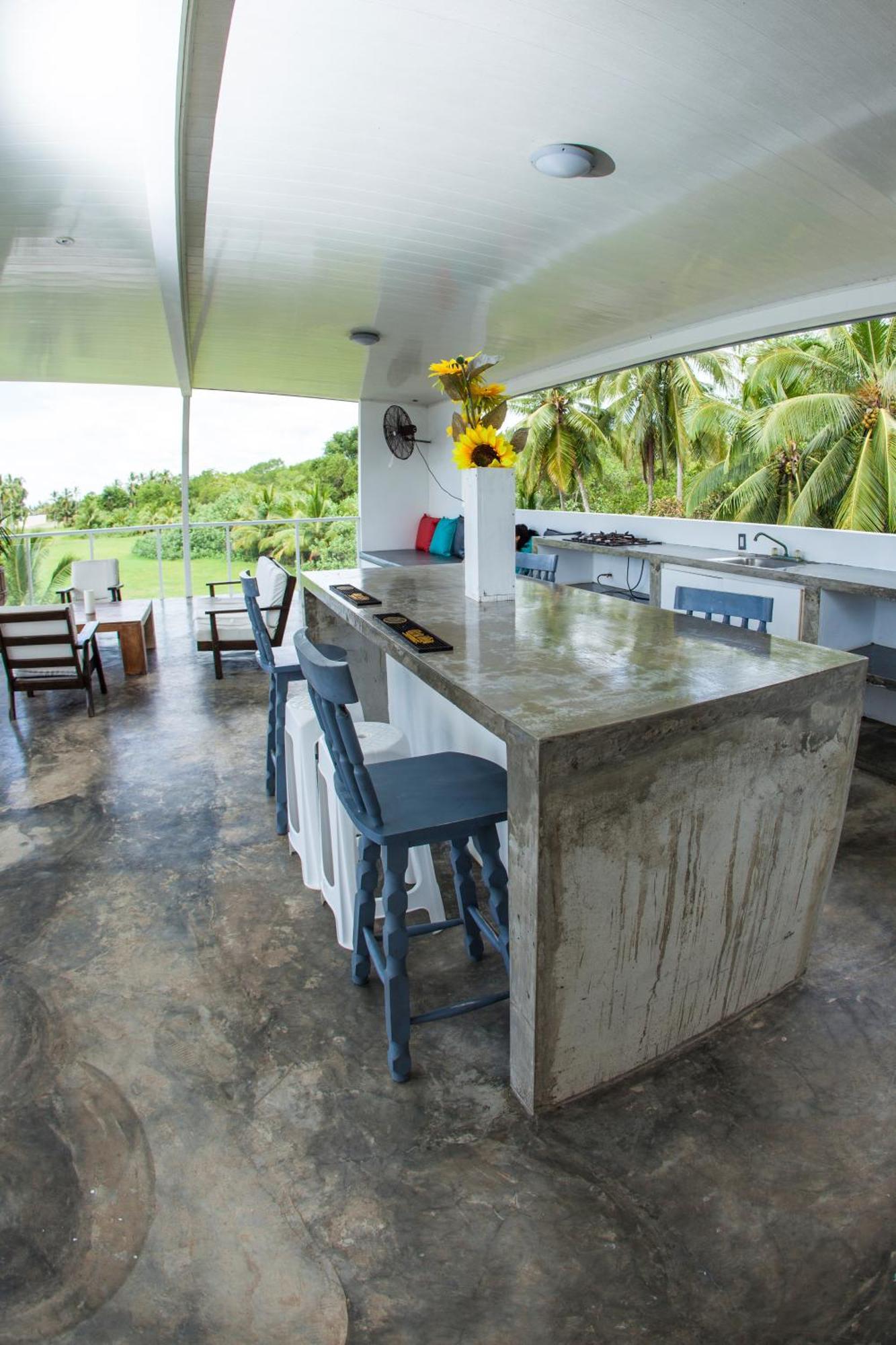 Show Pony Beach Resort And Suites Las Lajas  Exterior photo