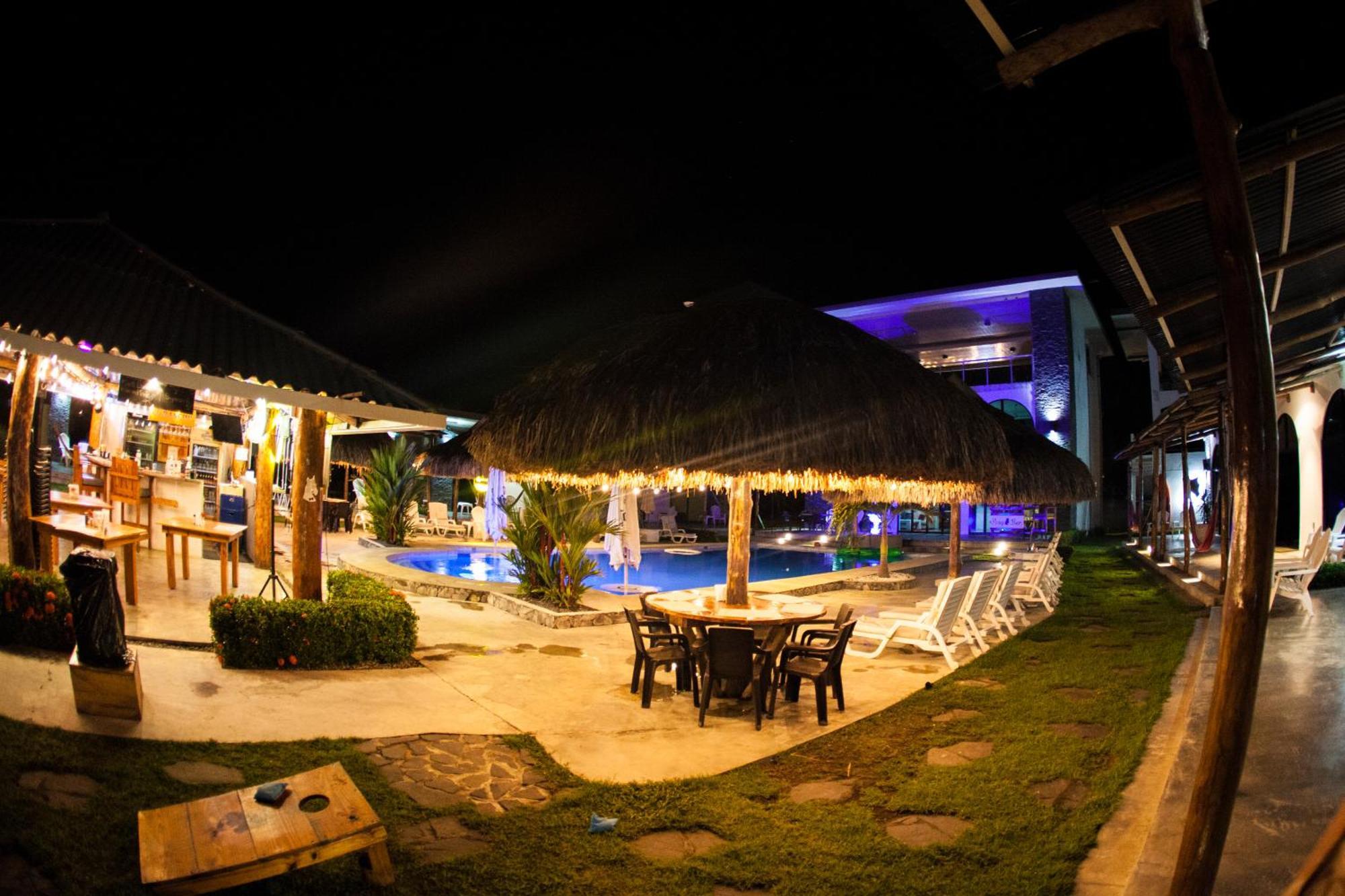 Show Pony Beach Resort And Suites Las Lajas  Exterior photo